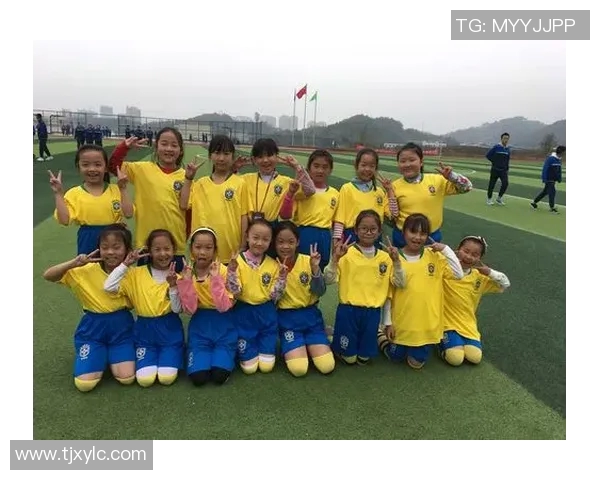 广州足球队的奋进之路：从默默无闻到辉煌成就的纪实探索